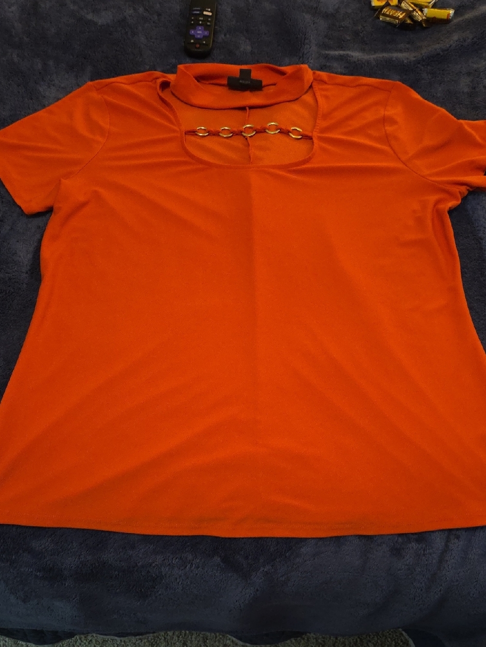 NWOT BOLD elements Orange Short-Sleeve Top with Gold Chain Detail